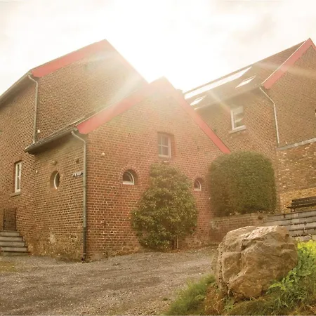 7 Bedroom Lovely Home In Remersdaal